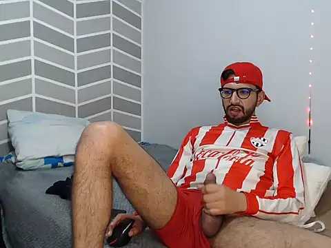 thomass1018 webcam
