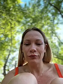 LavenderHot webcam