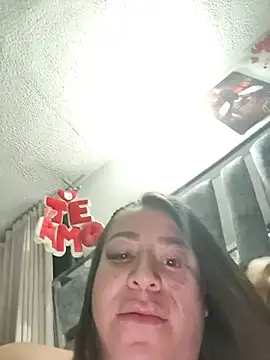 Emily_Kooper webcam