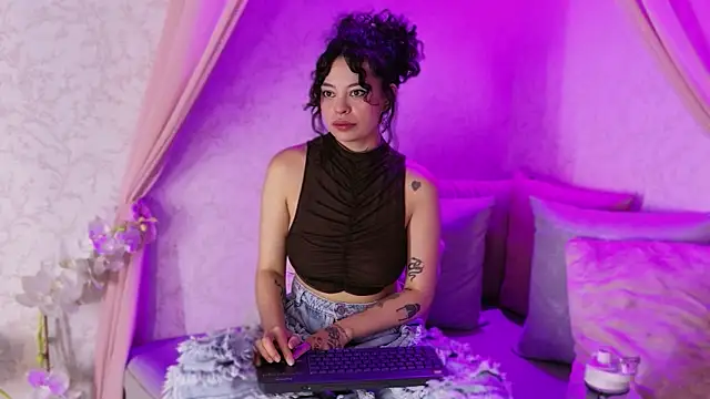 KatherineGomez webcam