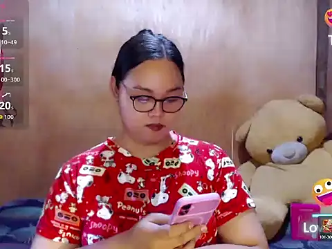 _Lylia webcam