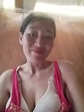 lris-Beauty77 webcam