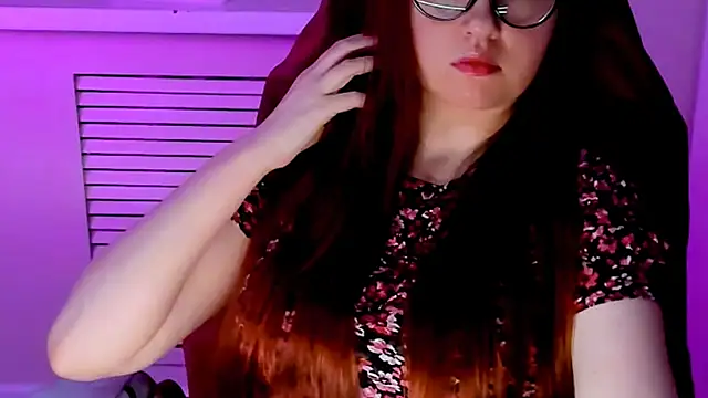 CarolGiggly webcam