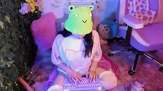 Eymmy_24 webcam