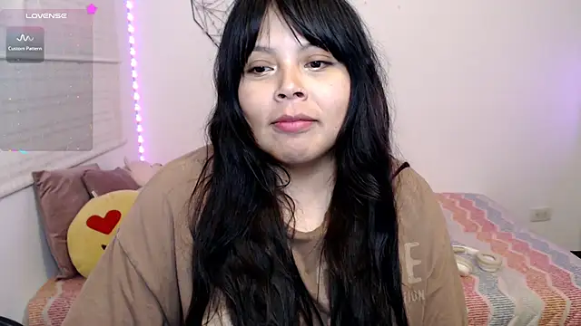 EllieMoonX webcam