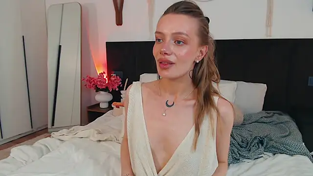 LunaticaBae