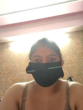 Funcouple0069 webcam