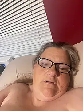 Roxie6989 webcam