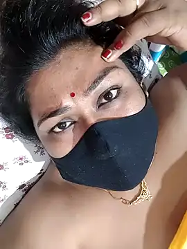 hotbhabhi011 live cam on StripChat