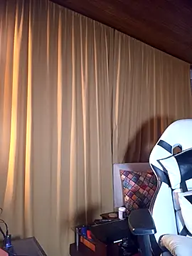 sebastian_horny webcam