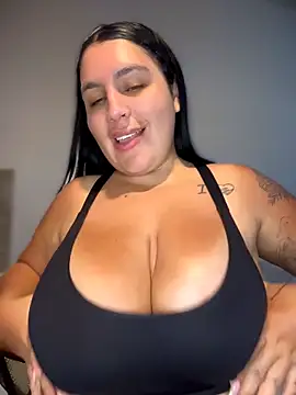 Vicky_Sixx live cam on StripChat