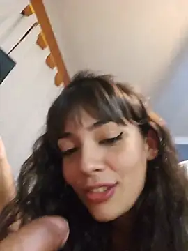 LeoyNicky98 live cam on StripChat