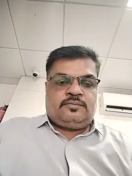 Desi_Lodo_Gujju_Boy webcam