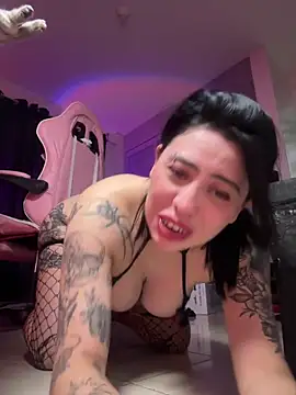 Draculona-666 live cam preview on Stripchat