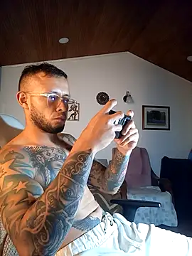 sebastian_horny webcam