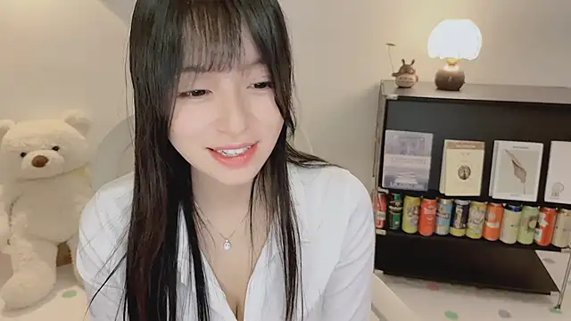 Onechestnut webcam