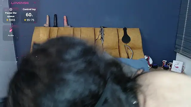 KendraaSimons webcam