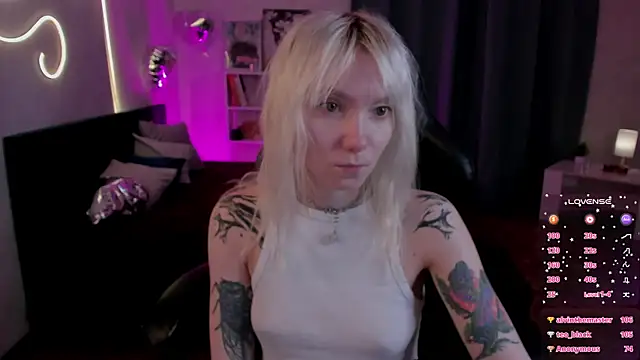 tattoo_art_baby webcam