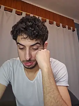 LeoyNicky98 webcam