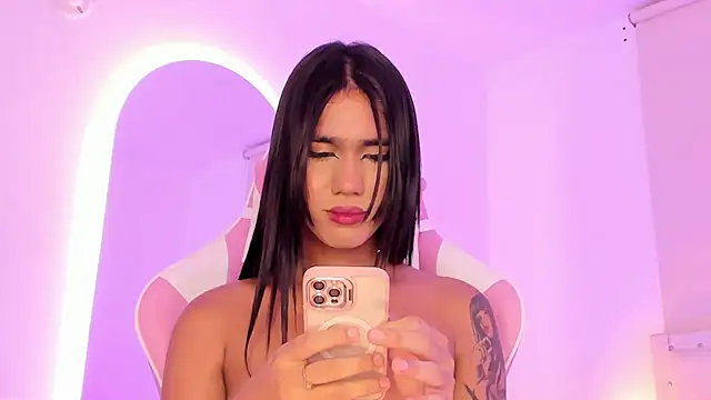 Majo_Sweett webcam