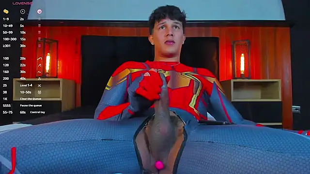 Leo_Savage_ webcam