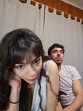 LeoyNicky98 webcam