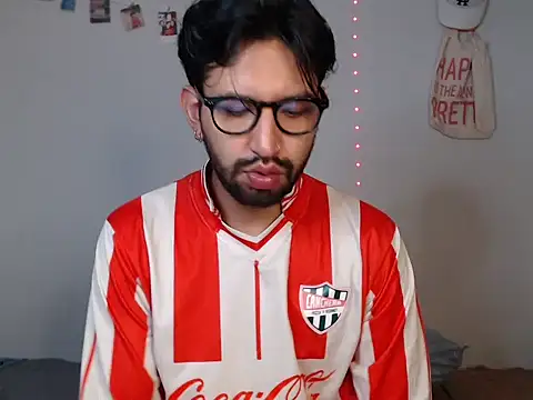 thomass1018 webcam