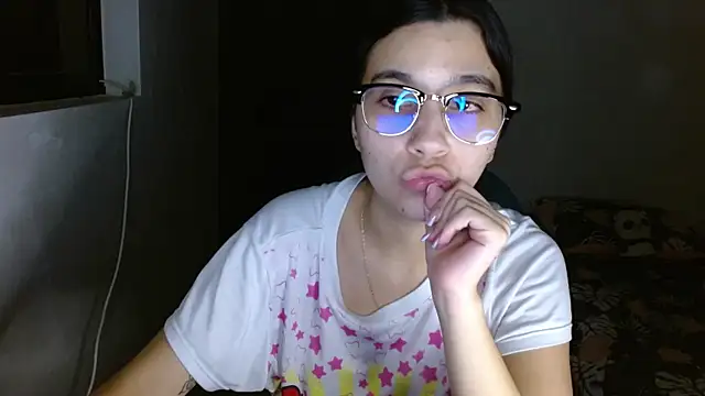 mia__lopez_ webcam