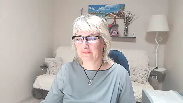 FleurMays webcam