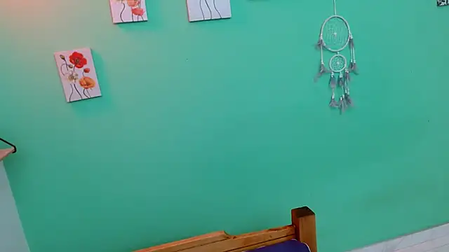 evaleribigtits18 webcam