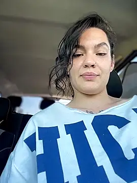 MeekyRich webcam