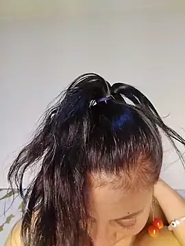 Oriana111 webcam