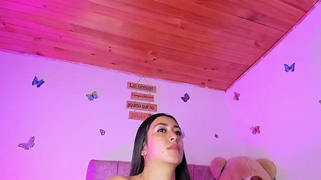 Lia_Roses3x webcam