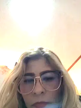 Sharlott_3 webcam