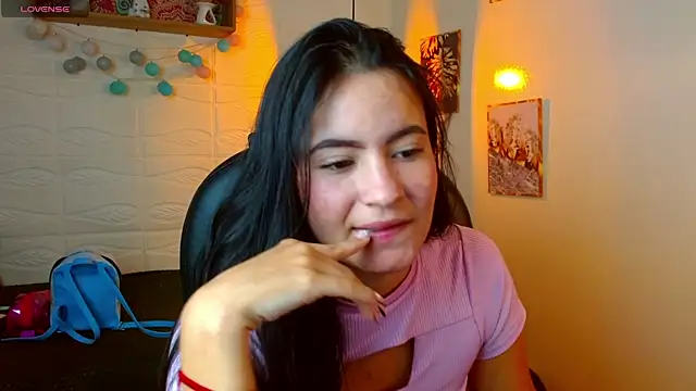 rosaleia_ webcam