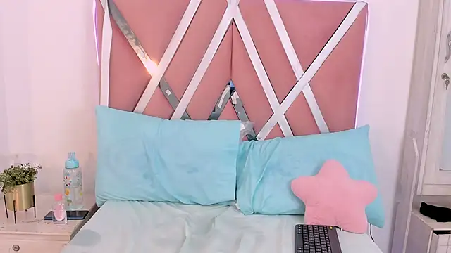 ellieblont webcam