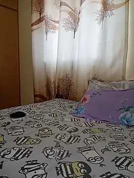 Badgal037 webcam