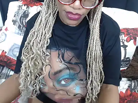 SultryDivax webcam