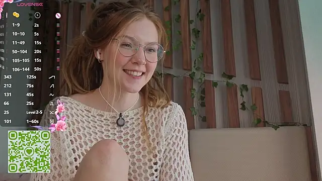 lyra_thenymph live sex cam