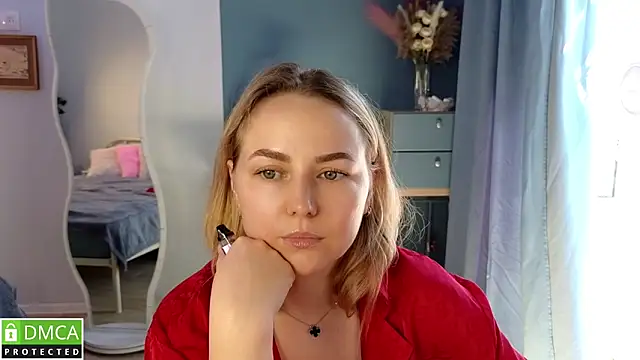 Mira_Mermayd webcam