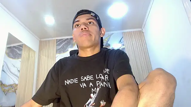 DaviidBuckx_ live cam on StripChat