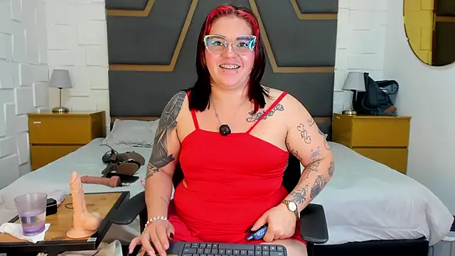 juana_valkiria webcam