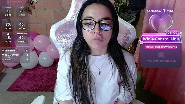 maggie_fox3 - Maggie_Fox3's free webcam - UK Sex Cams