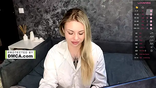 StasyLucke live cam on StripChat