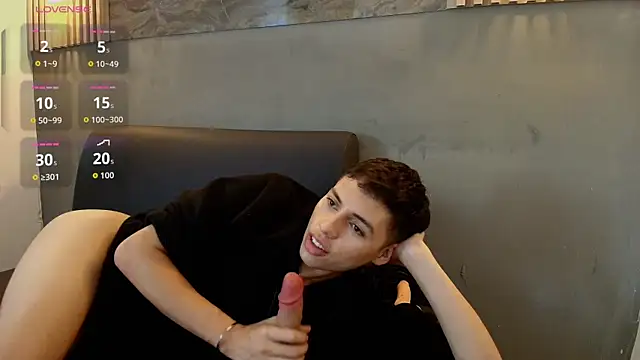 KENNY_HANK live cam on StripChat