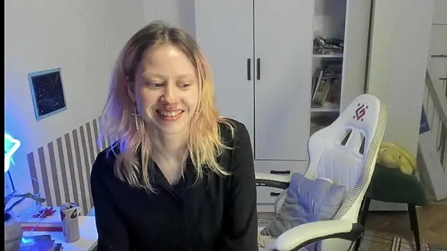 Silly__Milly webcam