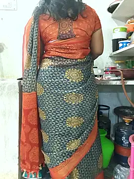 MaaliiiPonuTamil webcam