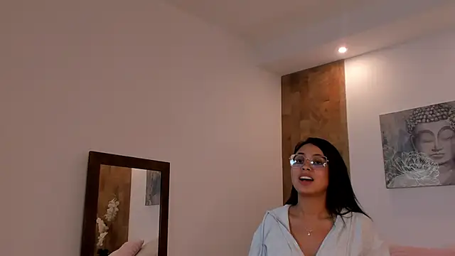 Lucia_Brown_ webcam