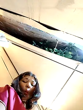 abby_roux webcam