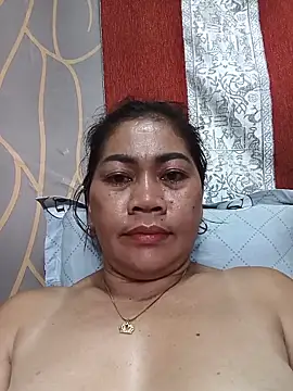 SweetChubbyMommy_02 webcam